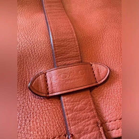 Coach Hudson Leather Backpack - Picture 14 of 16